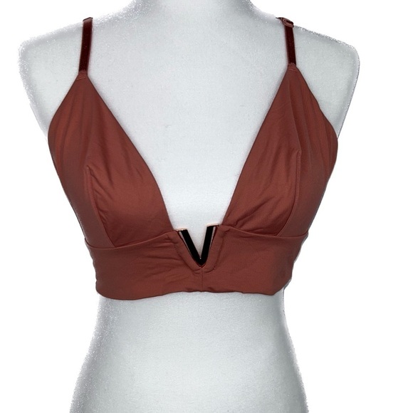 Victoria’s Secret Bralette Deep Metal V Plunge Triangle Adjustable Strap Pull on - Picture 1 of 7